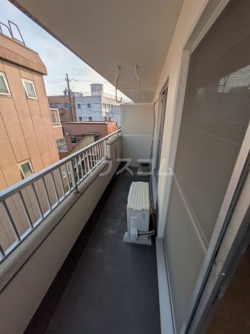 16/22 バルコニー