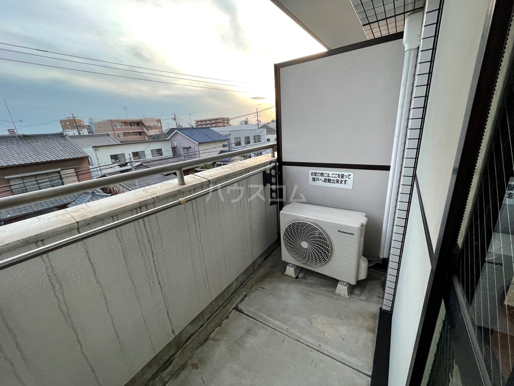 17/30 バルコニー