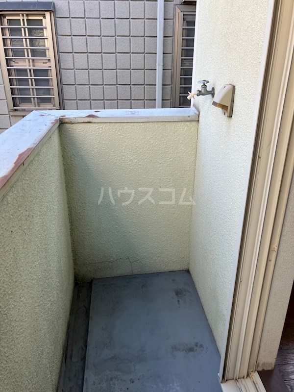 15/27 バルコニー