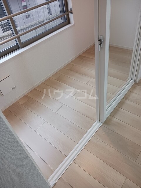 19/30 バルコニー