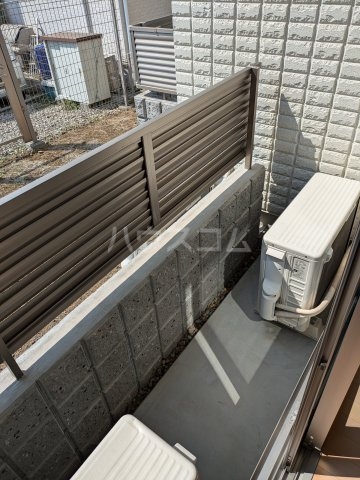 14/27 バルコニー