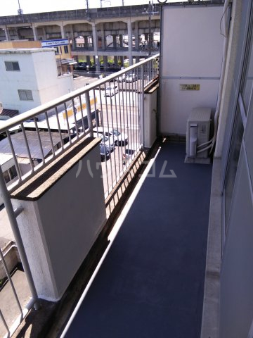 15/23 バルコニー