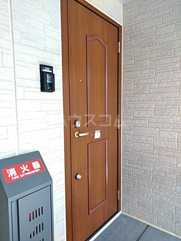 14/30 玄関