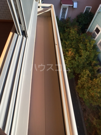 21/30 バルコニー