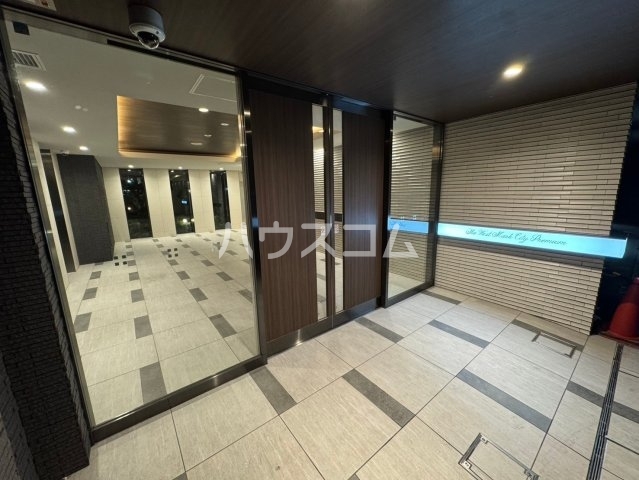 2/10 エントランス