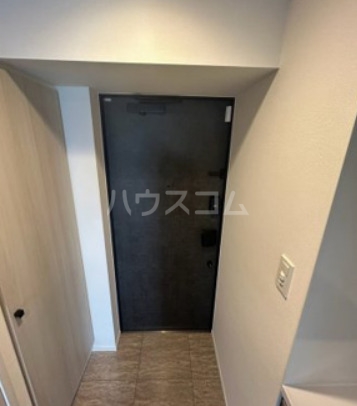 5/18 玄関