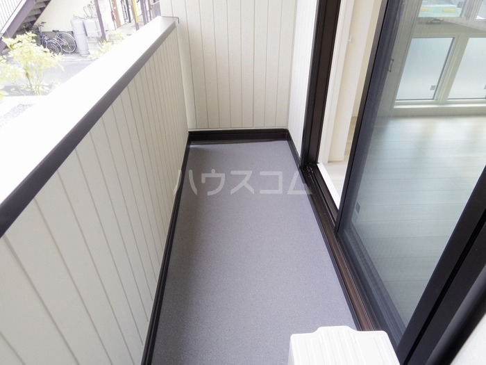 13/19 バルコニー