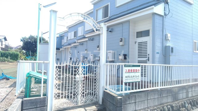 25/30 エントランス