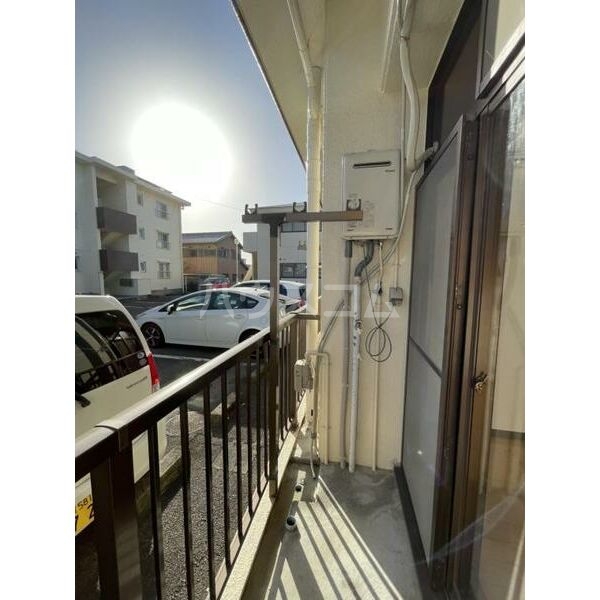 13/27 バルコニー