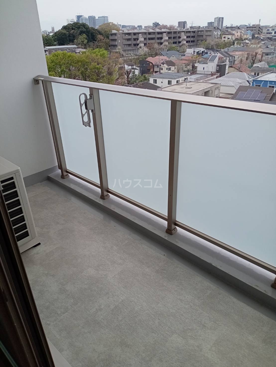 18/23 バルコニー