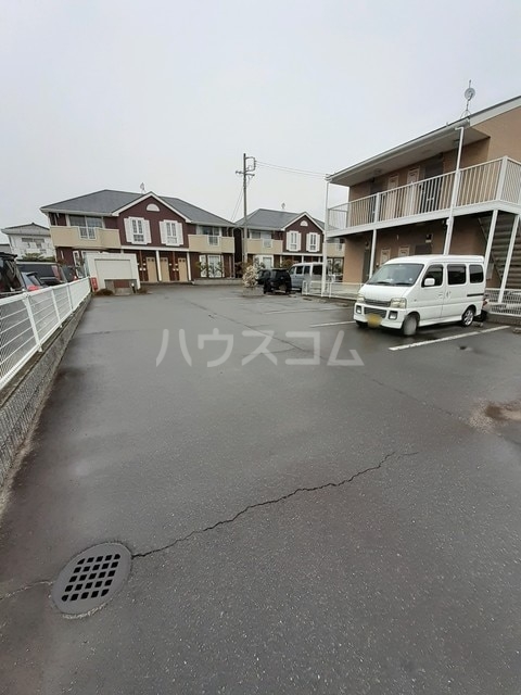15/25 駐車場
