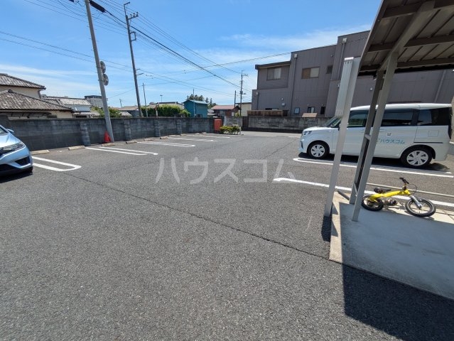 21/22 駐車場