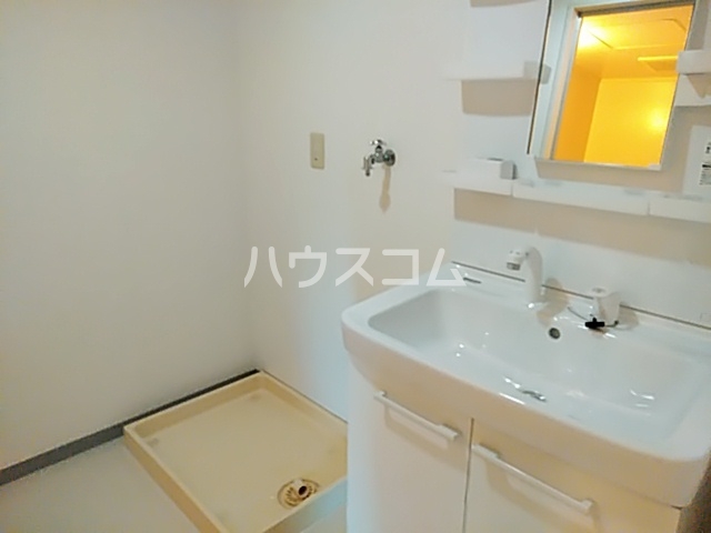 13/27 洗面