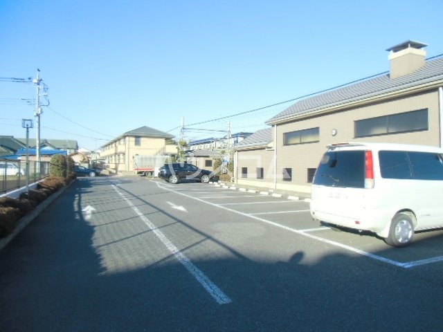 2/11 駐車場