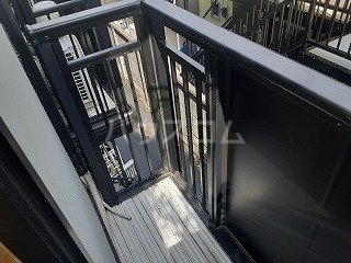 16/21 バルコニー