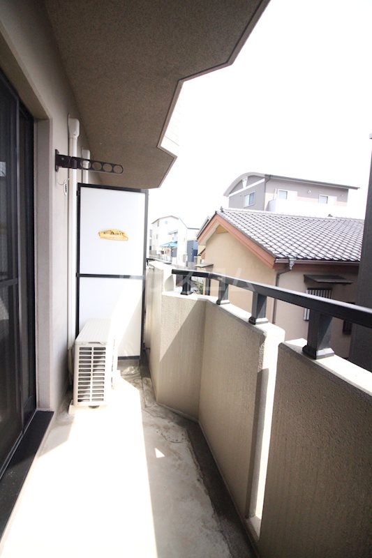 21/30 バルコニー