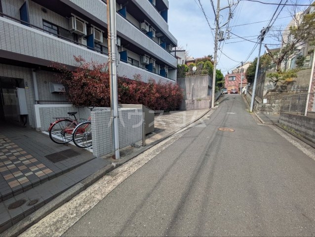 23/24 駐車場