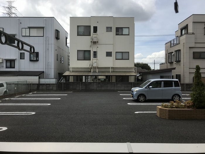 2/11 駐車場