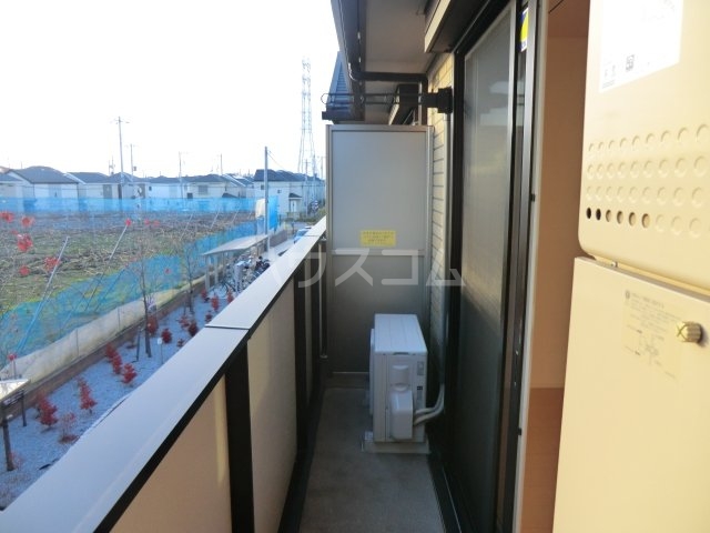 18/25 バルコニー