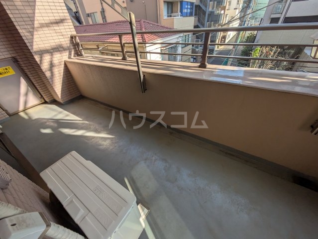 23/30 バルコニー