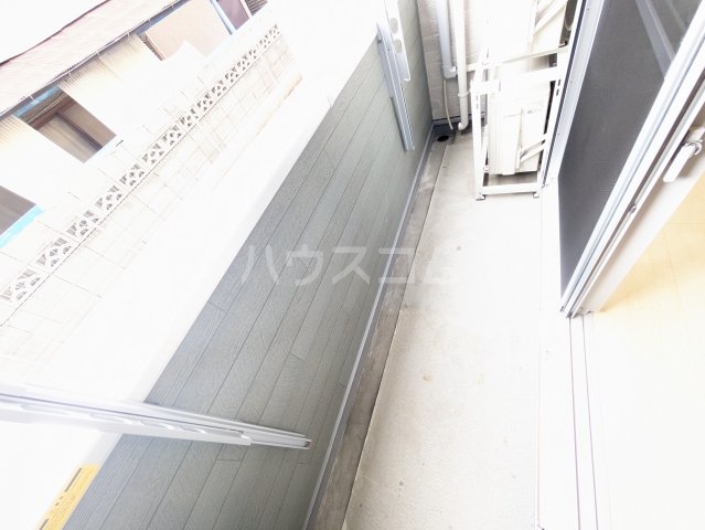 21/30 バルコニー