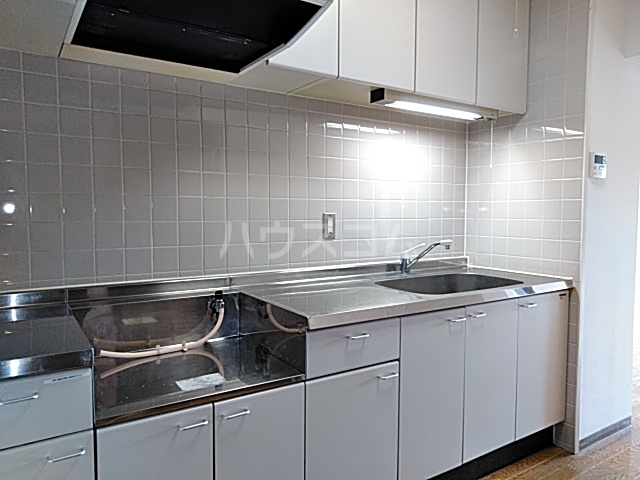 14/30 キッチン
