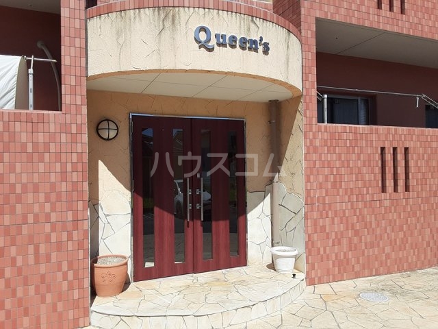 22/25 エントランス