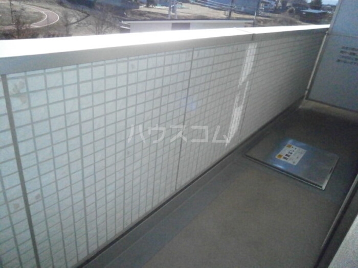 21/30 バルコニー