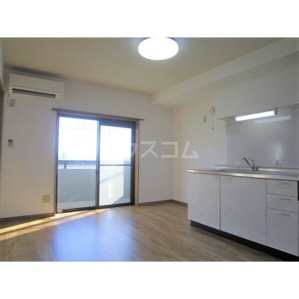 3/13 リビング/ダイニング