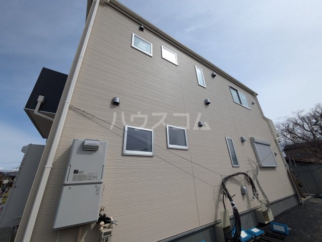 2/30 外観
