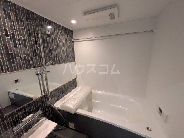 17/30 浴室