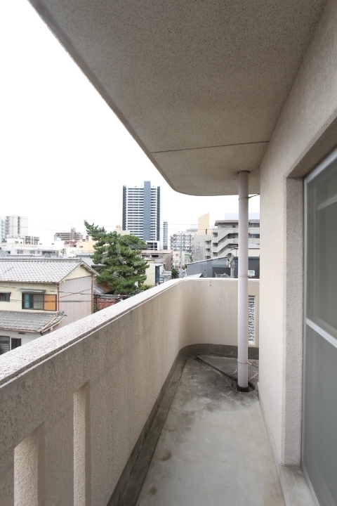 22/30 バルコニー