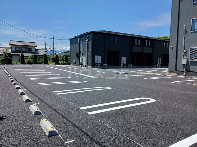 14/20 駐車場