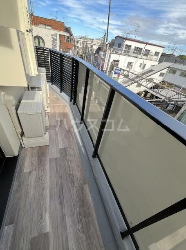 14/20 バルコニー