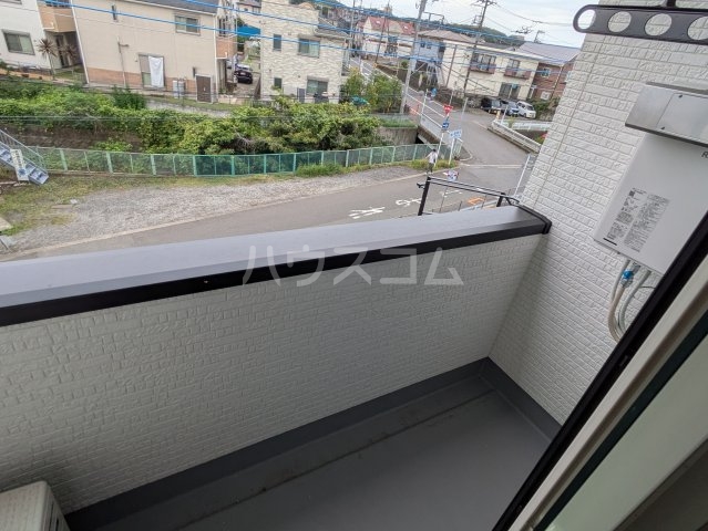 18/28 バルコニー