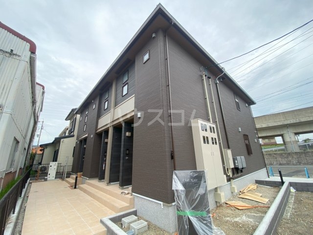 シャノワールの外観