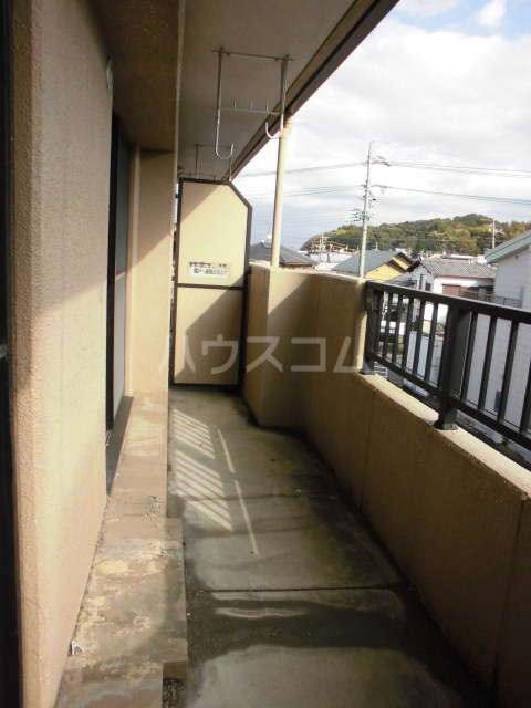 17/23 バルコニー