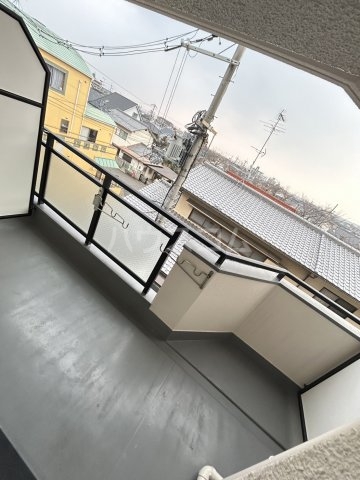 13/22 バルコニー
