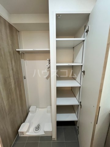 13/30 収納