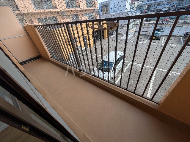 20/30 バルコニー