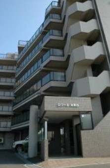 2/3 エントランス