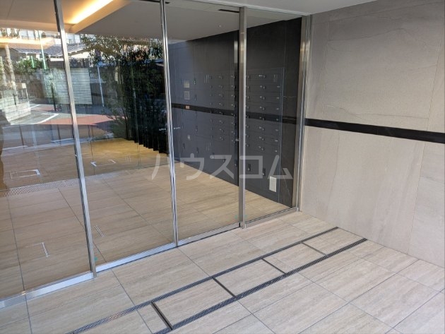 2/8 エントランス