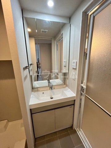 17/30 洗面
