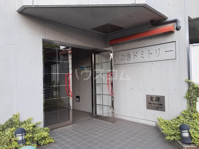 29/30 エントランス