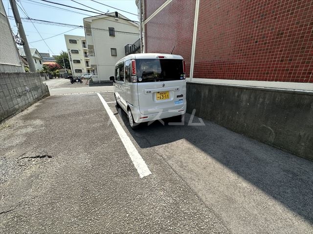 4/12 駐車場
