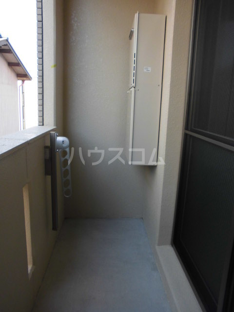 20/27 バルコニー