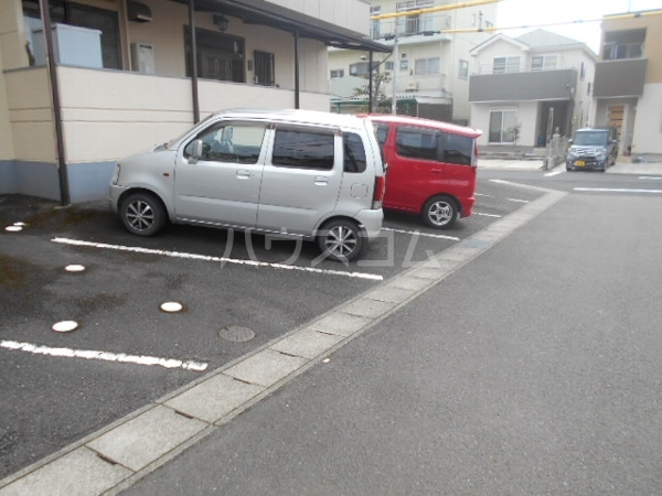 24/30 駐車場