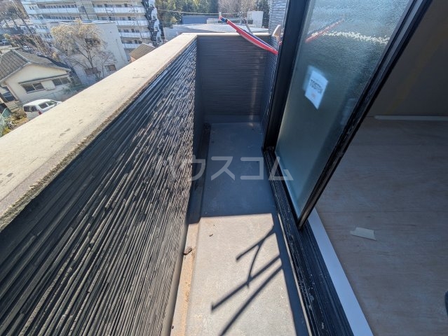 17/30 バルコニー