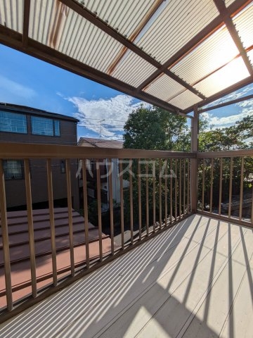 22/28 バルコニー