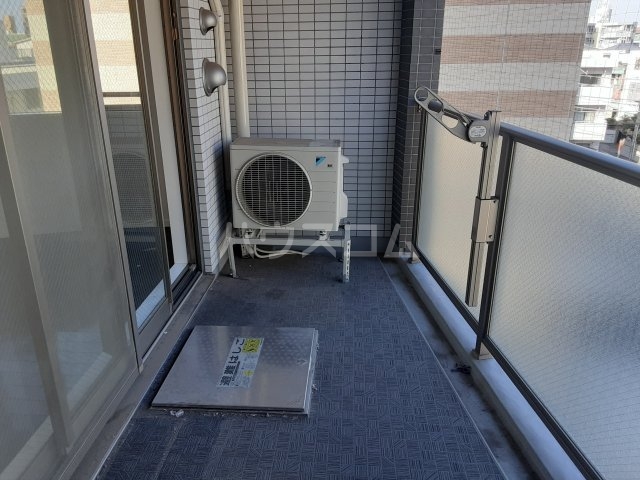 23/30 バルコニー